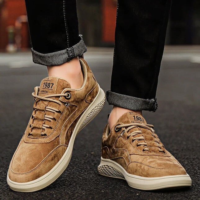 Men’s UrbanTrail Lace-Up Casual Sneakers