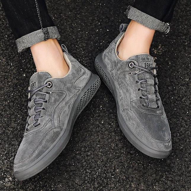 Men’s UrbanTrail Lace-Up Casual Sneakers