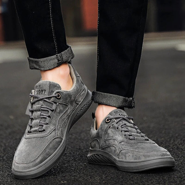Men’s UrbanTrail Lace-Up Casual Sneakers