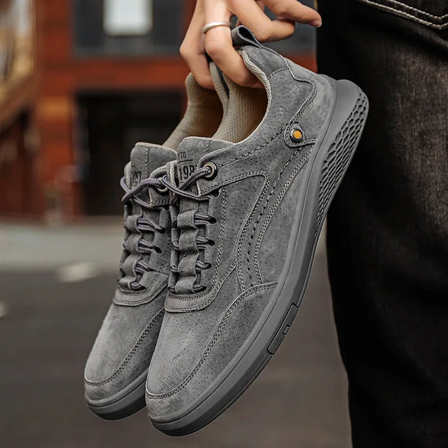 Men’s UrbanTrail Lace-Up Casual Sneakers