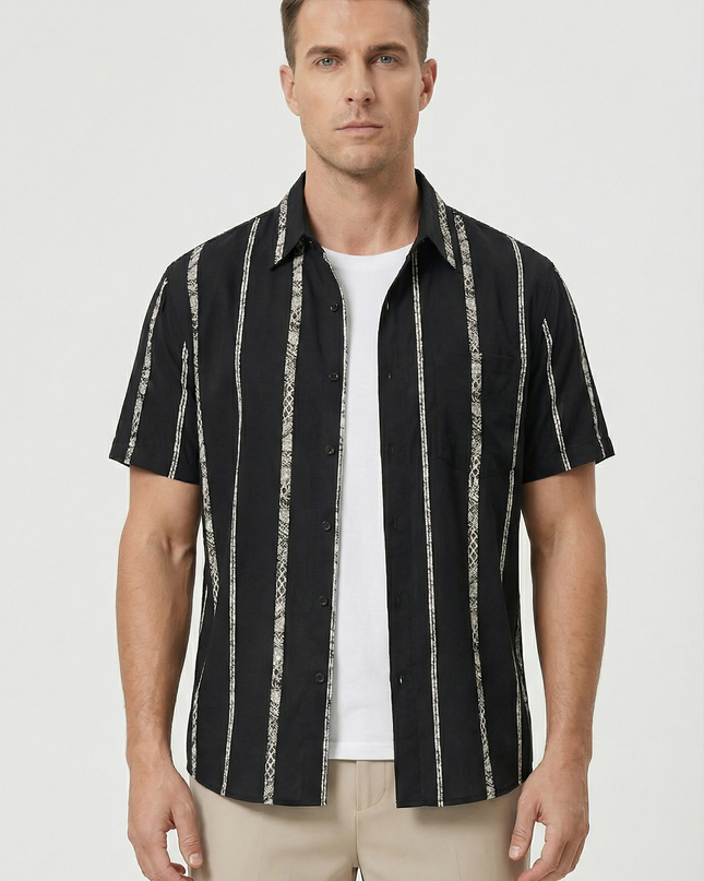 Men’s Vertical Stripe Short Sleeve Shirt