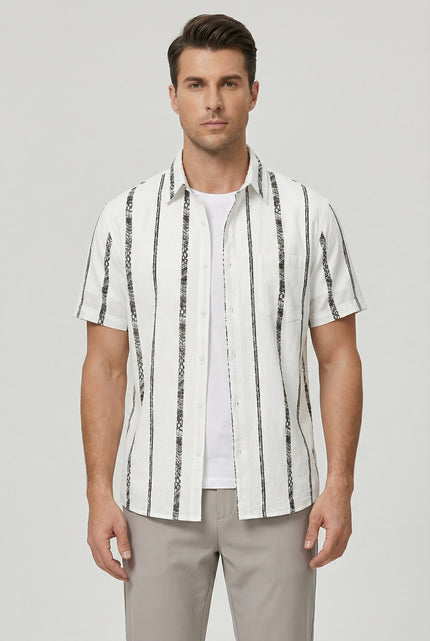 Men’s Vertical Stripe Short Sleeve Shirt