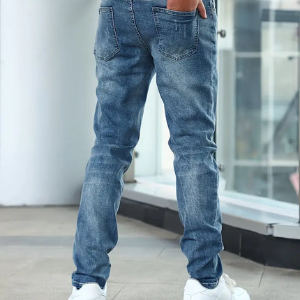 Thorne | Everyday Comfort Men's Straight-Leg Jeans