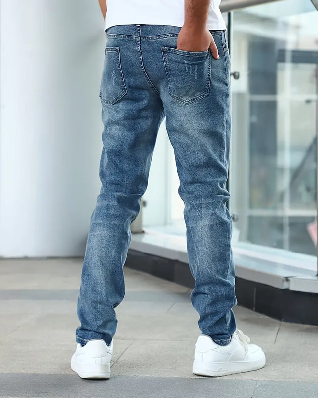 Thorne | Everyday Comfort Men's Straight-Leg Jeans