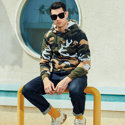 Tristan | Men's Pullover Hoodie Camouflage Print Kangaroo Pocket