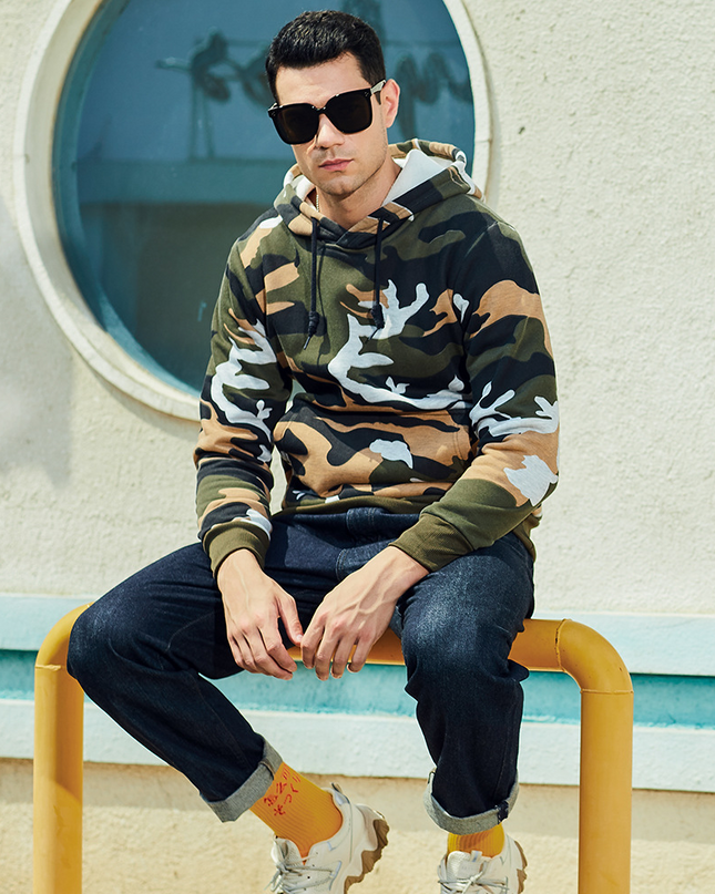 Tristan | Men's Pullover Hoodie Camouflage Print Kangaroo Pocket