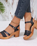 Black (Almost sold out)