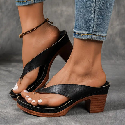 Women’s Everyday Cross Strap Sandals