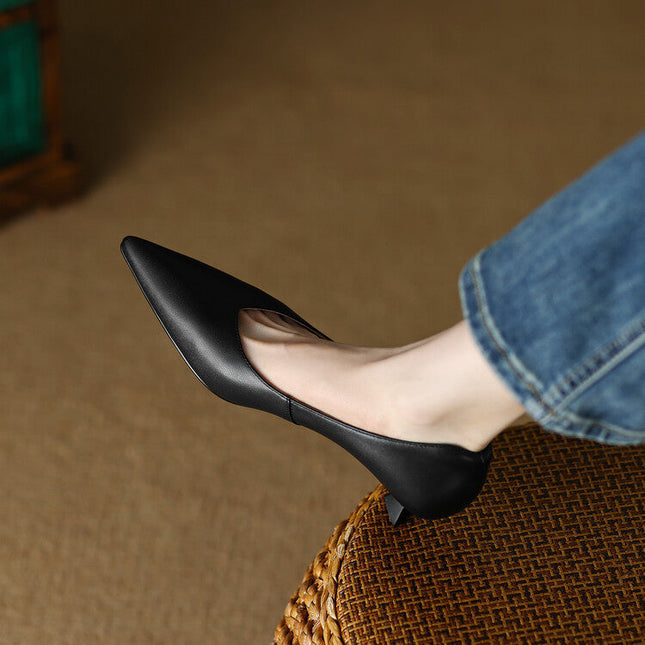 Women’s Pointed Toe Kitten Heel Pumps