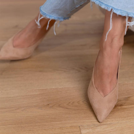 Women’s Pointed Toe Slingback Heels