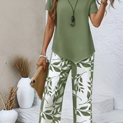 Women’s Tailored Top and Printed Pants Set