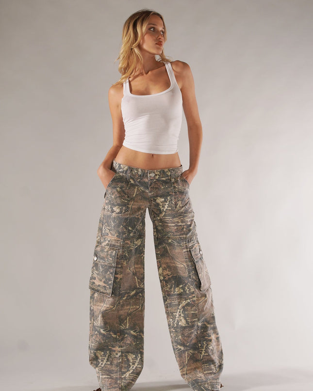 Women's Baggy Cargo Trousers – Relaxed Fit Camouflage Utility Style