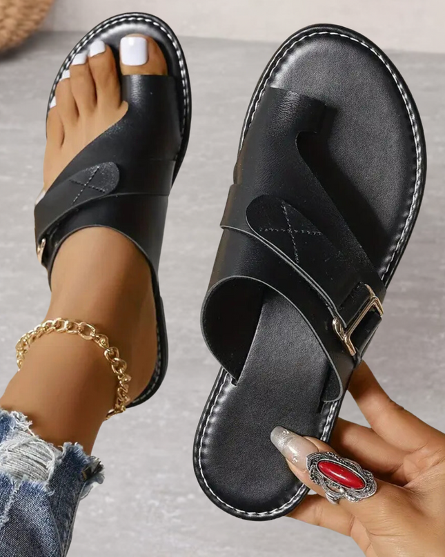 Women's Buckle Strap Slide Sandals Toe Loop Design