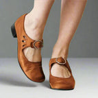Reddish Brown / 5