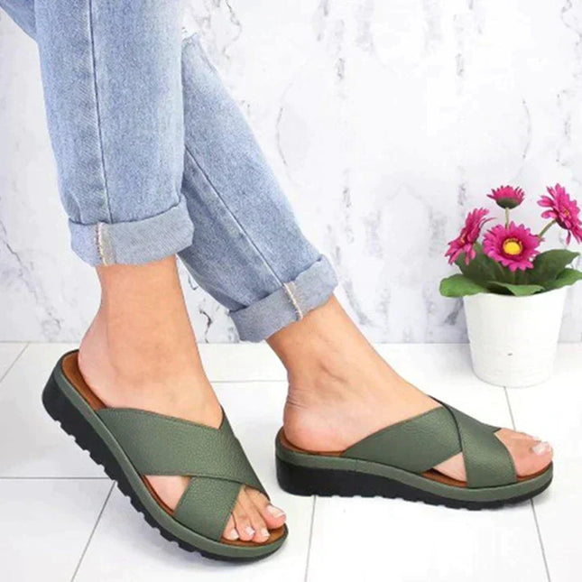 Women's Platform Slide Summer Sandals Cross Strap Design