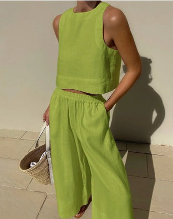 Women's Sleeveless Two Piece Set Cropped Top and Wide Leg Pants
